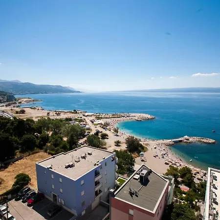 Deluxe Renata Σπλιτ