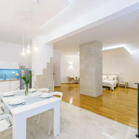 Deluxe Beach Renata Apartman Split