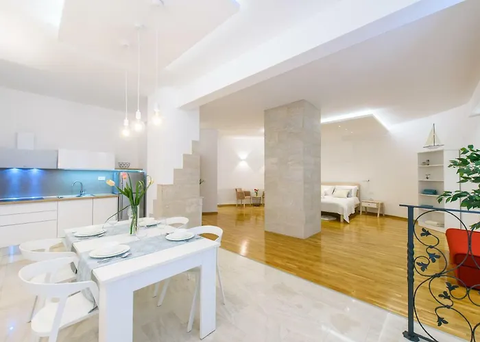 Deluxe Renata Apartment Split